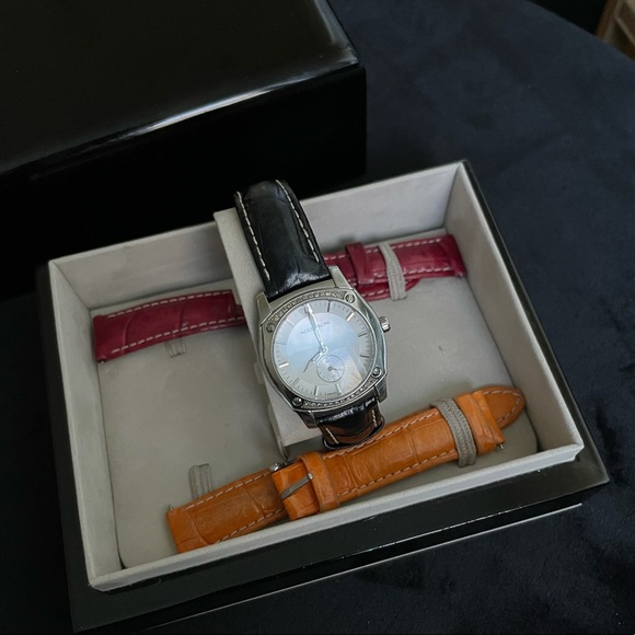 Bulova Accutron 26R39 Pemberton Diamond Watch - Picture 6 of 13